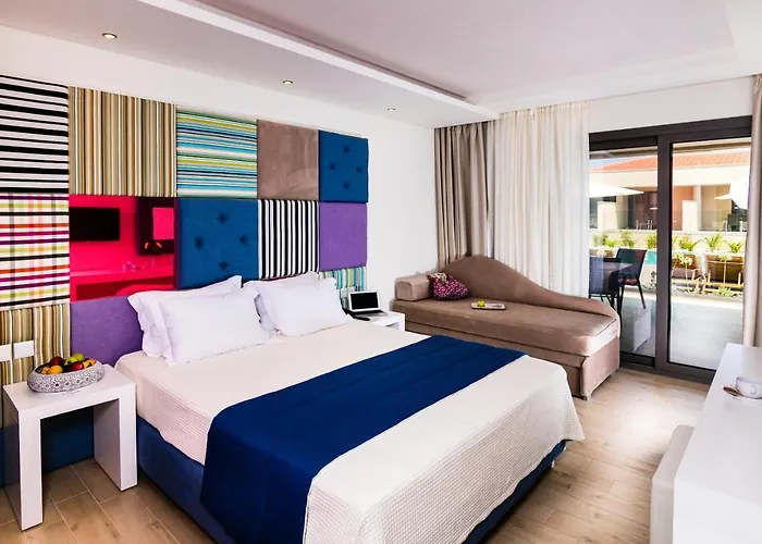 Astir Notos 4*
