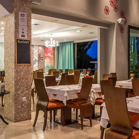 Hotel Astir Notos