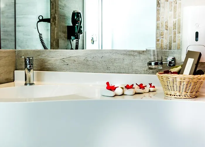 Hotel Astir Notos 4*